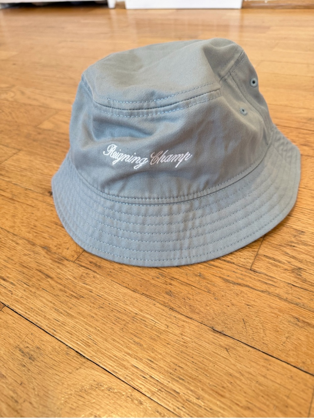 Reigning Champ script series Bucket Hat with Embroidered Logo size S/M